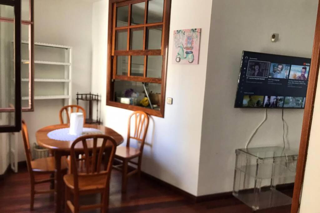 Apartamento En Pleno Centro Catedral 1D Oviedo Eksteriør billede